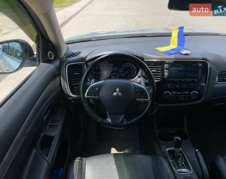 Сірий Міцубісі Аутлендер, об'ємом двигуна 2.27 л та пробігом 204 тис. км за 14990 $, фото 21 на Automoto.ua