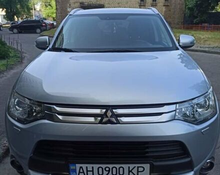 Серый Мицубиси Аутлендер, объемом двигателя 2.4 л и пробегом 197 тыс. км за 14000 $, фото 16 на Automoto.ua