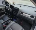 Сірий Міцубісі Аутлендер, об'ємом двигуна 2.36 л та пробігом 182 тис. км за 13600 $, фото 17 на Automoto.ua