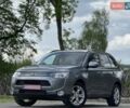 Серый Мицубиси Аутлендер, объемом двигателя 2.2 л и пробегом 173 тыс. км за 15900 $, фото 3 на Automoto.ua
