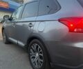 Серый Мицубиси Аутлендер, объемом двигателя 2.4 л и пробегом 225 тыс. км за 12000 $, фото 5 на Automoto.ua