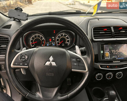 Серый Мицубиси Аутлендер, объемом двигателя 2 л и пробегом 96 тыс. км за 12700 $, фото 7 на Automoto.ua
