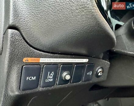 Серый Мицубиси Аутлендер, объемом двигателя 2.2 л и пробегом 180 тыс. км за 16499 $, фото 18 на Automoto.ua