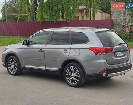 Серый Мицубиси Аутлендер, объемом двигателя 2.36 л и пробегом 210 тыс. км за 13500 $, фото 14 на Automoto.ua