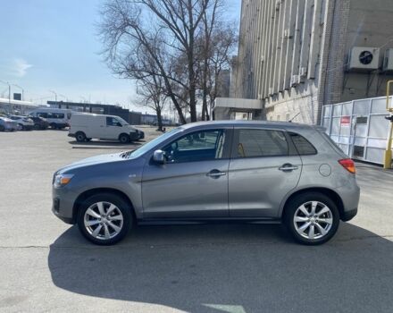 Серый Мицубиси Аутлендер, объемом двигателя 2.4 л и пробегом 250 тыс. км за 10800 $, фото 3 на Automoto.ua