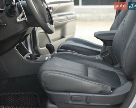 Серый Мицубиси Аутлендер, объемом двигателя 2.36 л и пробегом 164 тыс. км за 17900 $, фото 26 на Automoto.ua