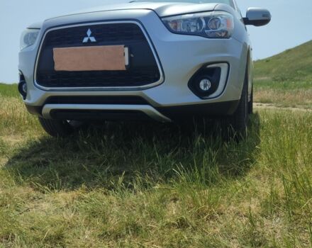 Серый Мицубиси Аутлендер, объемом двигателя 2.4 л и пробегом 132 тыс. км за 12300 $, фото 3 на Automoto.ua