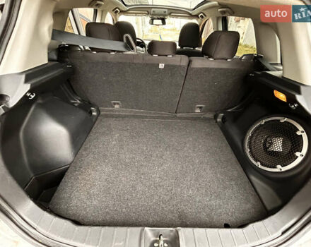 Серый Мицубиси Аутлендер, объемом двигателя 2 л и пробегом 96 тыс. км за 12700 $, фото 13 на Automoto.ua