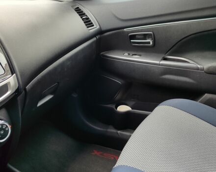 Серый Мицубиси Аутлендер, объемом двигателя 2.4 л и пробегом 132 тыс. км за 12300 $, фото 13 на Automoto.ua