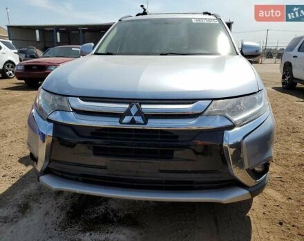 Серый Мицубиси Аутлендер, объемом двигателя 0 л и пробегом 142 тыс. км за 1500 $, фото 4 на Automoto.ua