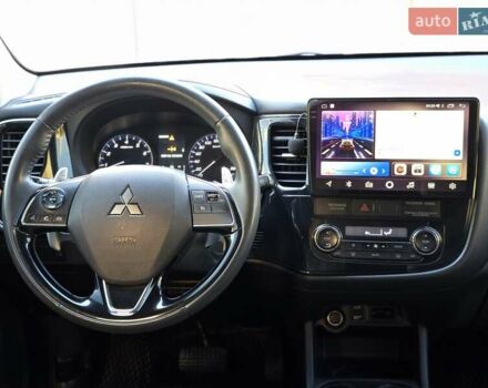 Серый Мицубиси Аутлендер, объемом двигателя 2.36 л и пробегом 164 тыс. км за 17500 $, фото 23 на Automoto.ua