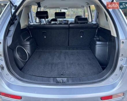 Серый Мицубиси Аутлендер, объемом двигателя 2 л и пробегом 200 тыс. км за 13999 $, фото 38 на Automoto.ua