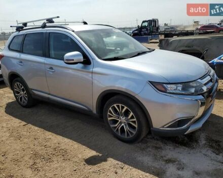 Серый Мицубиси Аутлендер, объемом двигателя 0 л и пробегом 142 тыс. км за 1500 $, фото 3 на Automoto.ua