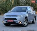 Серый Мицубиси Аутлендер, объемом двигателя 2 л и пробегом 200 тыс. км за 13999 $, фото 8 на Automoto.ua