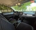 Серый Мицубиси Аутлендер, объемом двигателя 2.38 л и пробегом 153 тыс. км за 14800 $, фото 13 на Automoto.ua