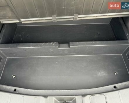 Серый Мицубиси Аутлендер, объемом двигателя 2.3 л и пробегом 215 тыс. км за 13200 $, фото 41 на Automoto.ua