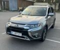 Серый Мицубиси Аутлендер, объемом двигателя 2.36 л и пробегом 135 тыс. км за 13500 $, фото 1 на Automoto.ua