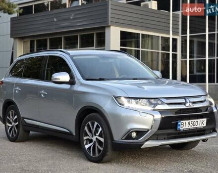 Серый Мицубиси Аутлендер, объемом двигателя 2.36 л и пробегом 164 тыс. км за 17900 $, фото 5 на Automoto.ua