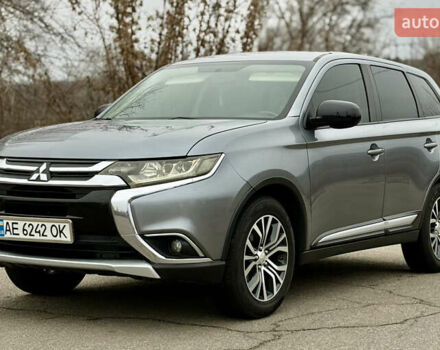 Серый Мицубиси Аутлендер, объемом двигателя 2.4 л и пробегом 148 тыс. км за 12500 $, фото 4 на Automoto.ua