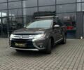 Серый Мицубиси Аутлендер, объемом двигателя 2.4 л и пробегом 160 тыс. км за 14900 $, фото 2 на Automoto.ua