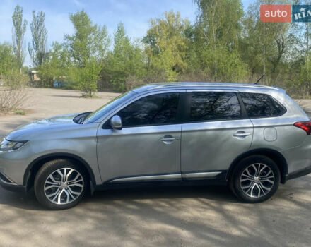 Мицубиси Аутлендер 2016 в Днепре (Днепропетровске) на Automoto.ua Серый Мицубиси Аутлендер, объемом двигателя 2 л и пробегом 39 тыс. км за 18800 $, фото 2 на Automoto.ua