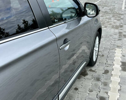 Сірий Міцубісі Аутлендер, об'ємом двигуна 2.27 л та пробігом 210 тис. км за 22000 $, фото 5 на Automoto.ua