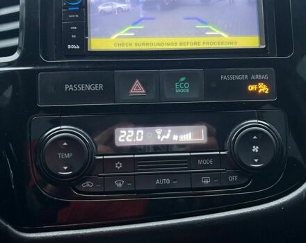 Серый Мицубиси Аутлендер, объемом двигателя 2.4 л и пробегом 205 тыс. км за 13400 $, фото 10 на Automoto.ua