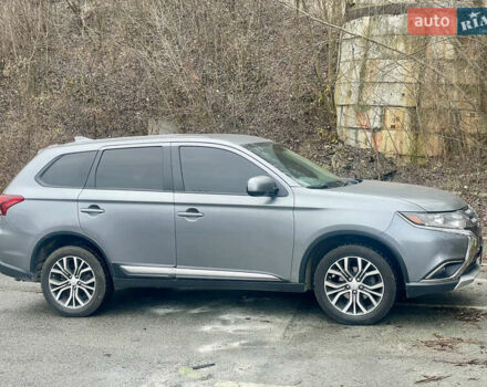 Серый Мицубиси Аутлендер, объемом двигателя 2.4 л и пробегом 213 тыс. км за 13999 $, фото 27 на Automoto.ua