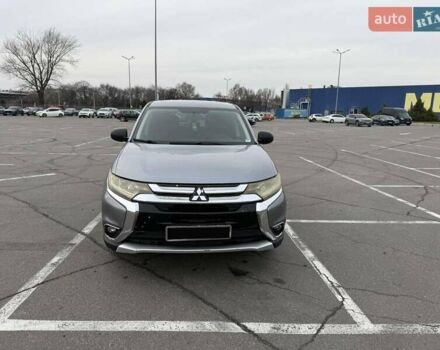 Сірий Міцубісі Аутлендер, об'ємом двигуна 2.36 л та пробігом 147 тис. км за 13200 $, фото 5 на Automoto.ua