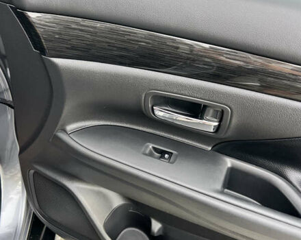 Сірий Міцубісі Аутлендер, об'ємом двигуна 2.27 л та пробігом 210 тис. км за 22000 $, фото 21 на Automoto.ua