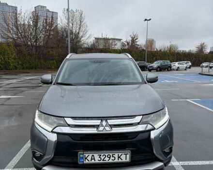 Сірий Міцубісі Аутлендер, об'ємом двигуна 3 л та пробігом 214 тис. км за 16000 $, фото 6 на Automoto.ua