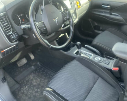 Мицубиси Аутлендер 2016 в Днепре (Днепропетровске) на Automoto.ua Серый Мицубиси Аутлендер, объемом двигателя 2 л и пробегом 39 тыс. км за 18800 $, фото 5 на Automoto.ua