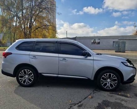 Міцубісі Аутлендер 2016 у Харкові на Automoto.ua Сірий Міцубісі Аутлендер, об'ємом двигуна 2.36 л та пробігом 224 тис. км за 14599 $, фото 1 на Automoto.ua