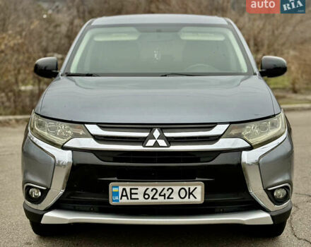 Серый Мицубиси Аутлендер, объемом двигателя 2.4 л и пробегом 148 тыс. км за 12500 $, фото 2 на Automoto.ua
