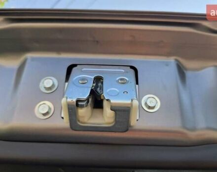 Серый Мицубиси Аутлендер, объемом двигателя 2 л и пробегом 44 тыс. км за 17900 $, фото 38 на Automoto.ua