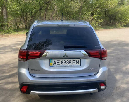 Мицубиси Аутлендер 2016 в Днепре (Днепропетровске) на Automoto.ua Серый Мицубиси Аутлендер, объемом двигателя 2 л и пробегом 39 тыс. км за 18800 $, фото 3 на Automoto.ua
