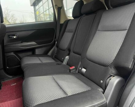 Серый Мицубиси Аутлендер, объемом двигателя 2.4 л и пробегом 160 тыс. км за 14900 $, фото 16 на Automoto.ua