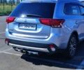 Серый Мицубиси Аутлендер, объемом двигателя 3 л и пробегом 155 тыс. км за 16300 $, фото 3 на Automoto.ua