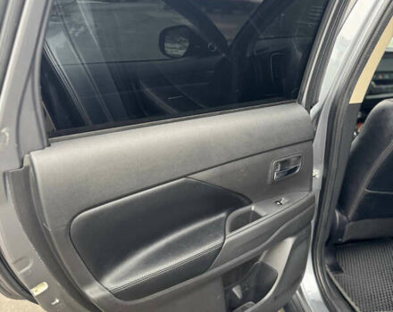 Серый Мицубиси Аутлендер, объемом двигателя 2.36 л и пробегом 182 тыс. км за 15500 $, фото 15 на Automoto.ua