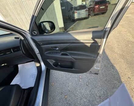 Серый Мицубиси Аутлендер, объемом двигателя 2.4 л и пробегом 125 тыс. км за 17800 $, фото 16 на Automoto.ua