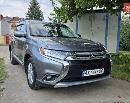 Серый Мицубиси Аутлендер, объемом двигателя 2 л и пробегом 44 тыс. км за 17900 $, фото 1 на Automoto.ua