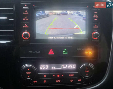 Серый Мицубиси Аутлендер, объемом двигателя 2.4 л и пробегом 213 тыс. км за 13999 $, фото 45 на Automoto.ua