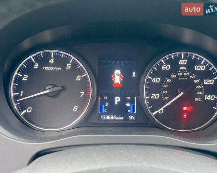 Серый Мицубиси Аутлендер, объемом двигателя 2.4 л и пробегом 213 тыс. км за 13999 $, фото 99 на Automoto.ua