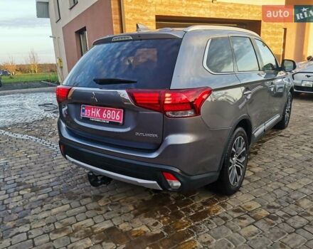 Серый Мицубиси Аутлендер, объемом двигателя 2.3 л и пробегом 130 тыс. км за 16500 $, фото 5 на Automoto.ua