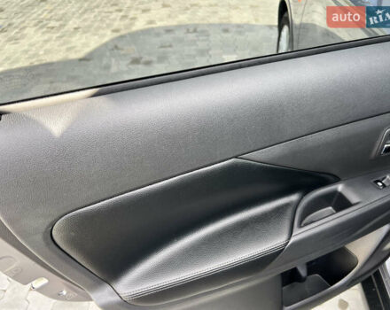 Сірий Міцубісі Аутлендер, об'ємом двигуна 2.27 л та пробігом 210 тис. км за 22000 $, фото 48 на Automoto.ua