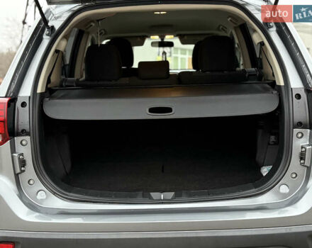 Серый Мицубиси Аутлендер, объемом двигателя 2.4 л и пробегом 148 тыс. км за 12500 $, фото 18 на Automoto.ua