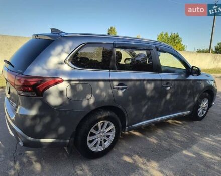 Серый Мицубиси Аутлендер, объемом двигателя 2 л и пробегом 116 тыс. км за 19000 $, фото 5 на Automoto.ua