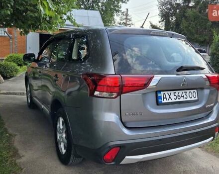 Серый Мицубиси Аутлендер, объемом двигателя 2 л и пробегом 44 тыс. км за 17900 $, фото 5 на Automoto.ua