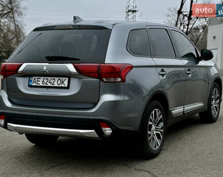 Серый Мицубиси Аутлендер, объемом двигателя 2.4 л и пробегом 148 тыс. км за 12500 $, фото 7 на Automoto.ua