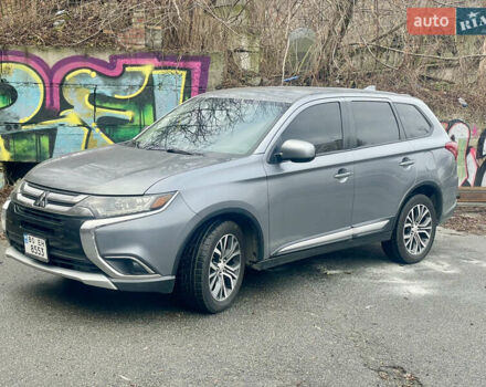 Серый Мицубиси Аутлендер, объемом двигателя 2.4 л и пробегом 213 тыс. км за 13999 $, фото 9 на Automoto.ua